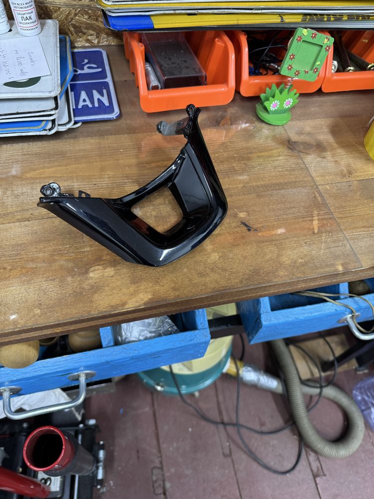 Продам накладку на руль киа рио 3