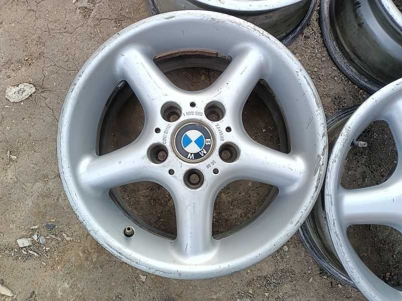 Продам оригинальные легкосплавные диски "Cromodora" на БМВ 5 е39