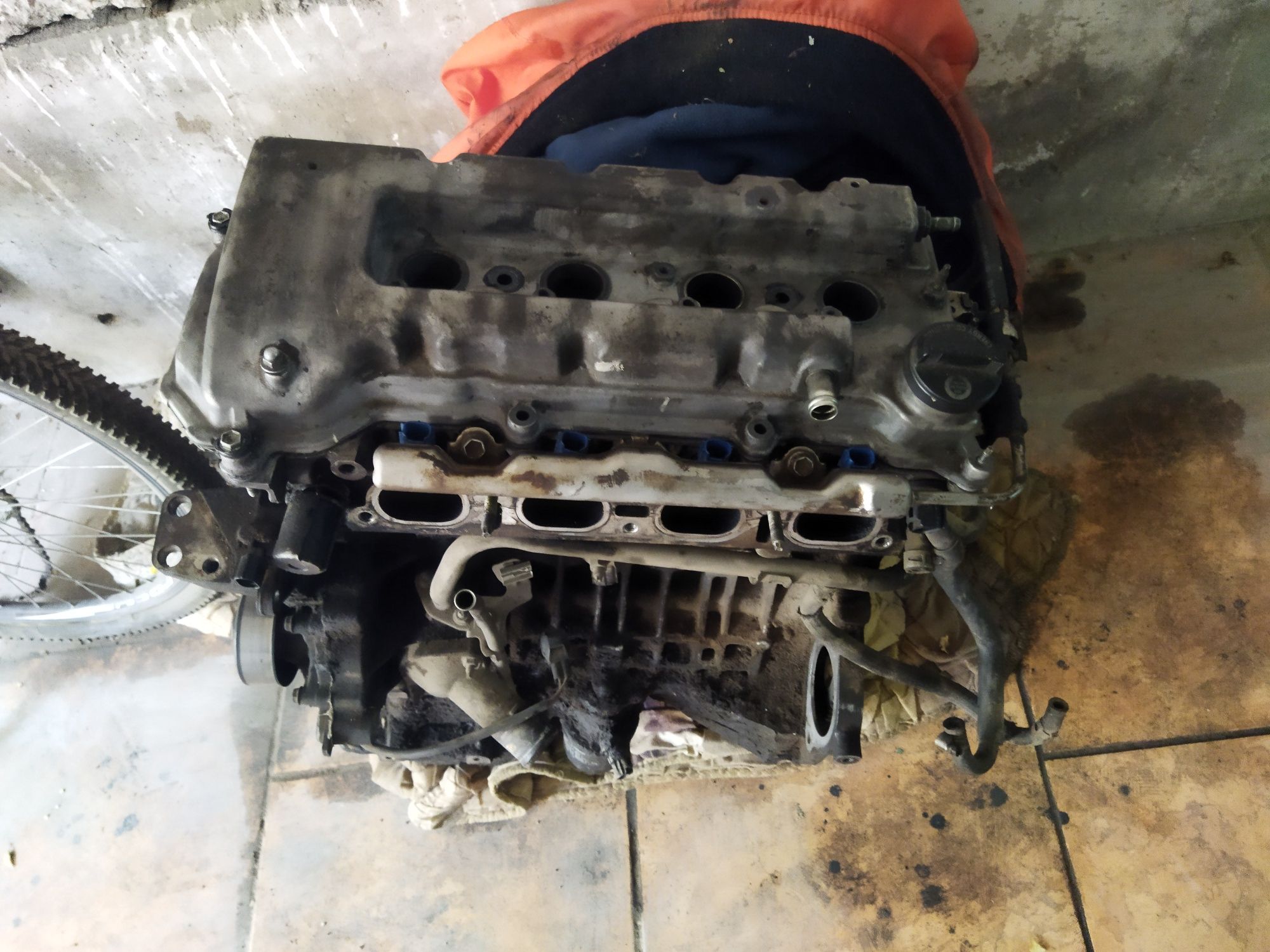 Продам двигатель объемом 1.8 vv-t на Тойоты Авенсис Карола матрикс