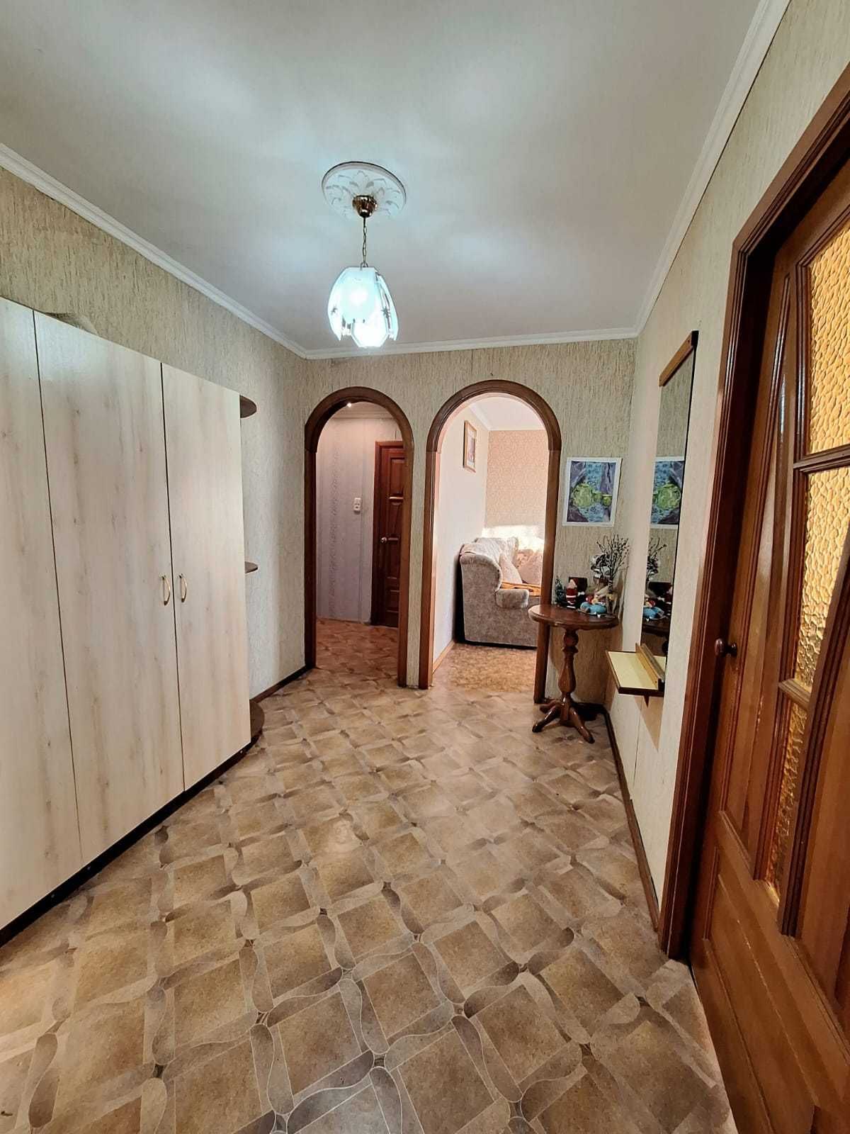 Продаётся 3 комн. квартира, район Северо-Восток