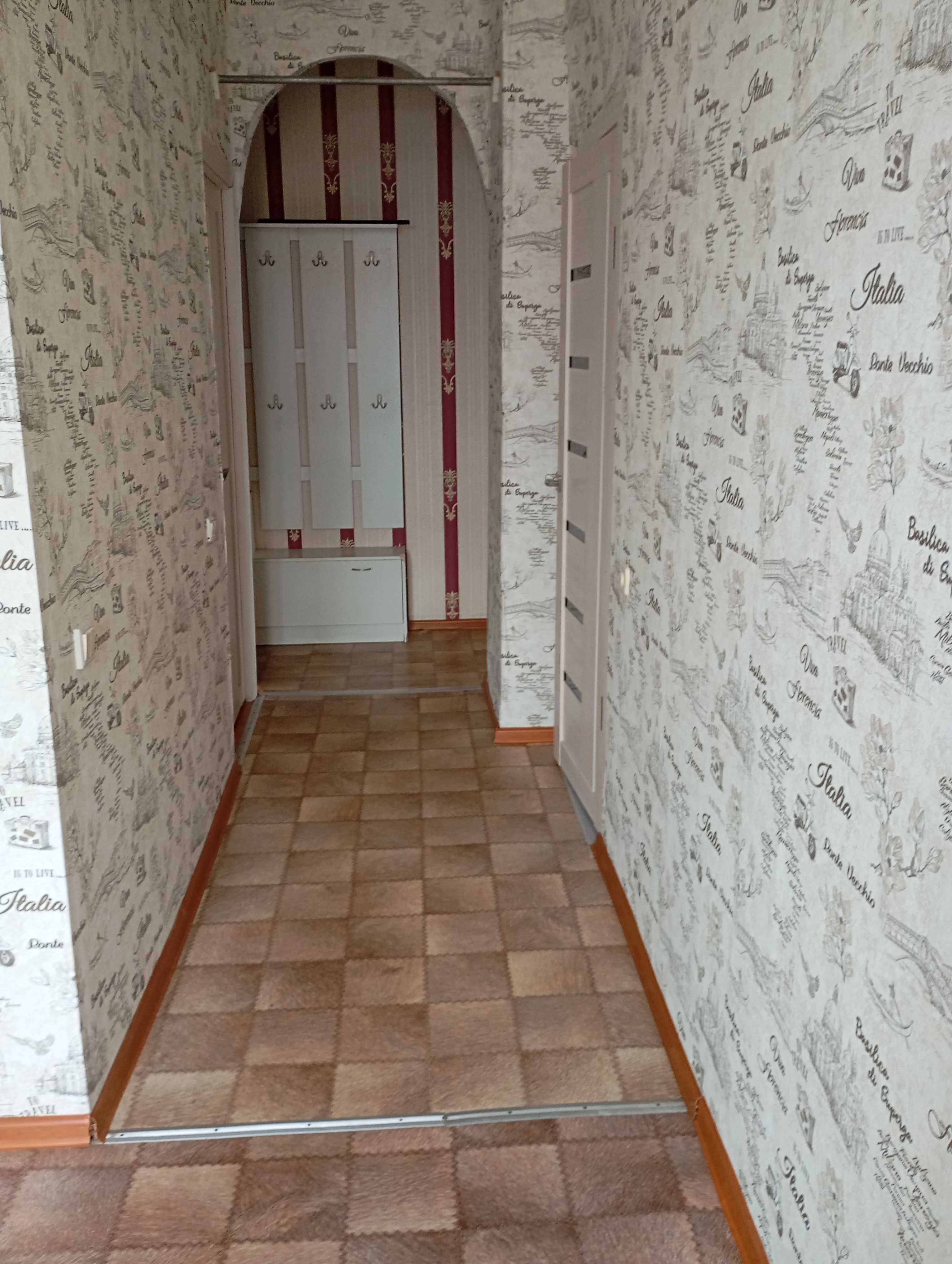 Продам 3 комнатную квартиру в центре