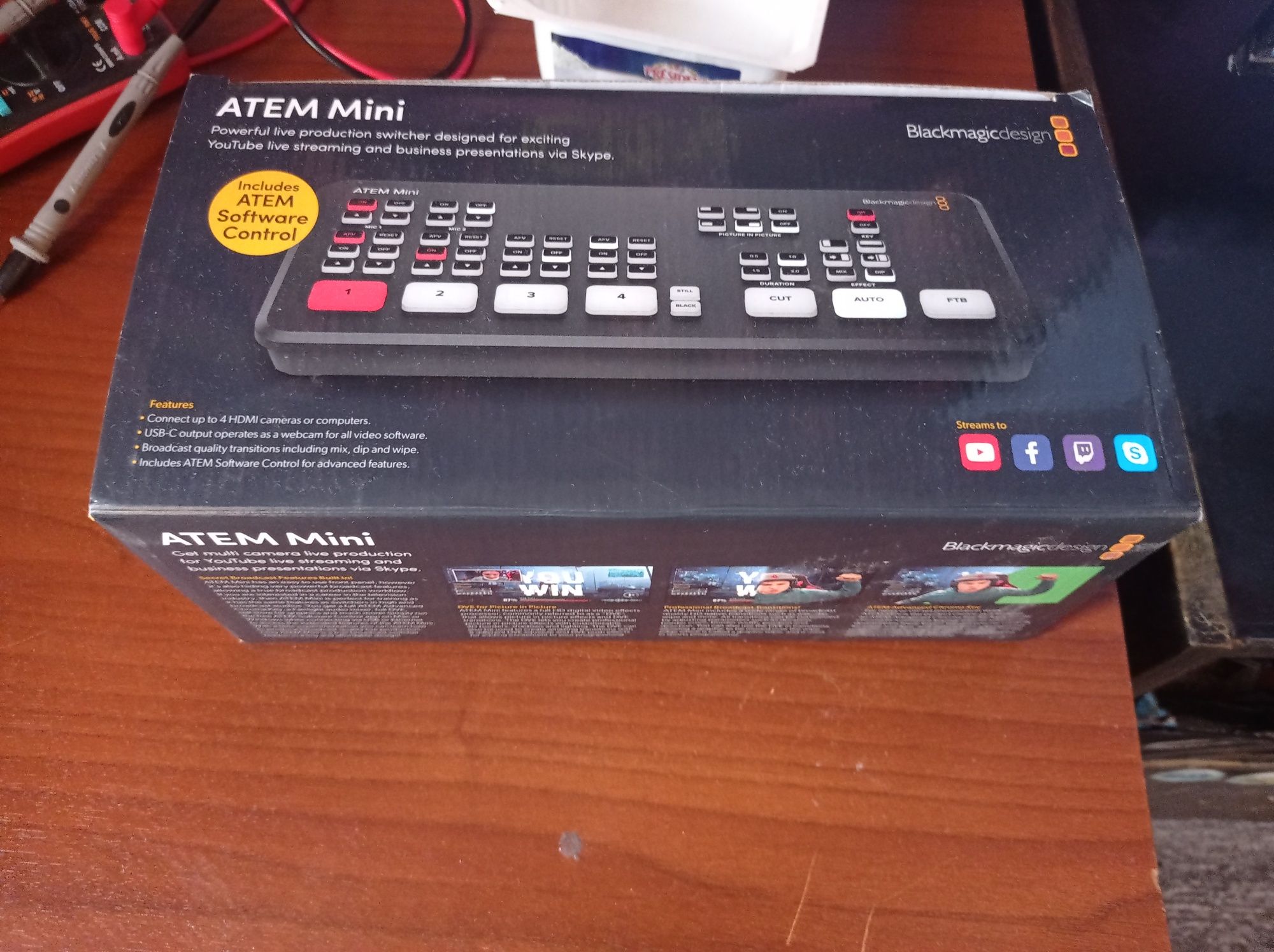 Видеомикшер Blackmagic Design ATEM Mini HDMI Live Stream Switcher