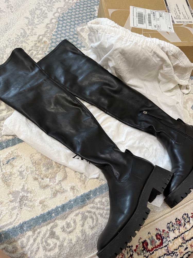 Продам ботфорты ZARA