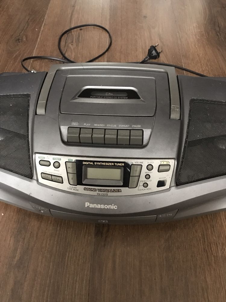 Магнитофон PANASONIC