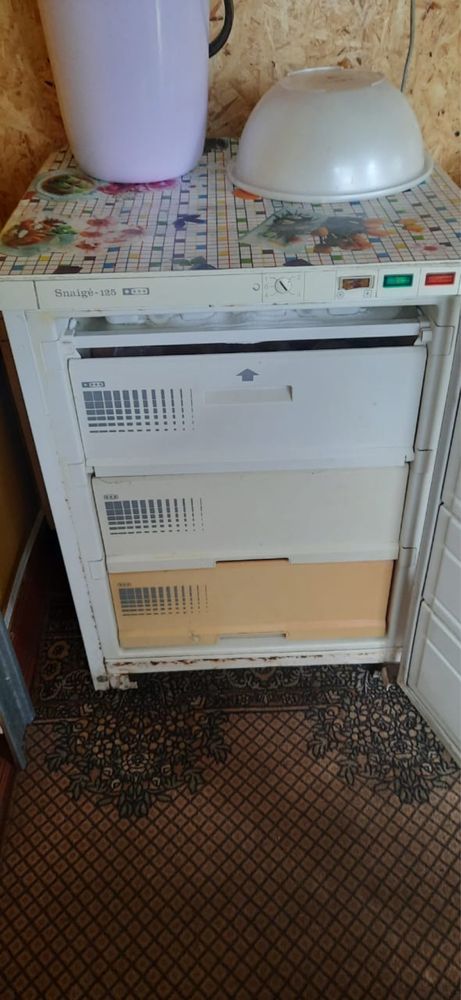 продам морозильник