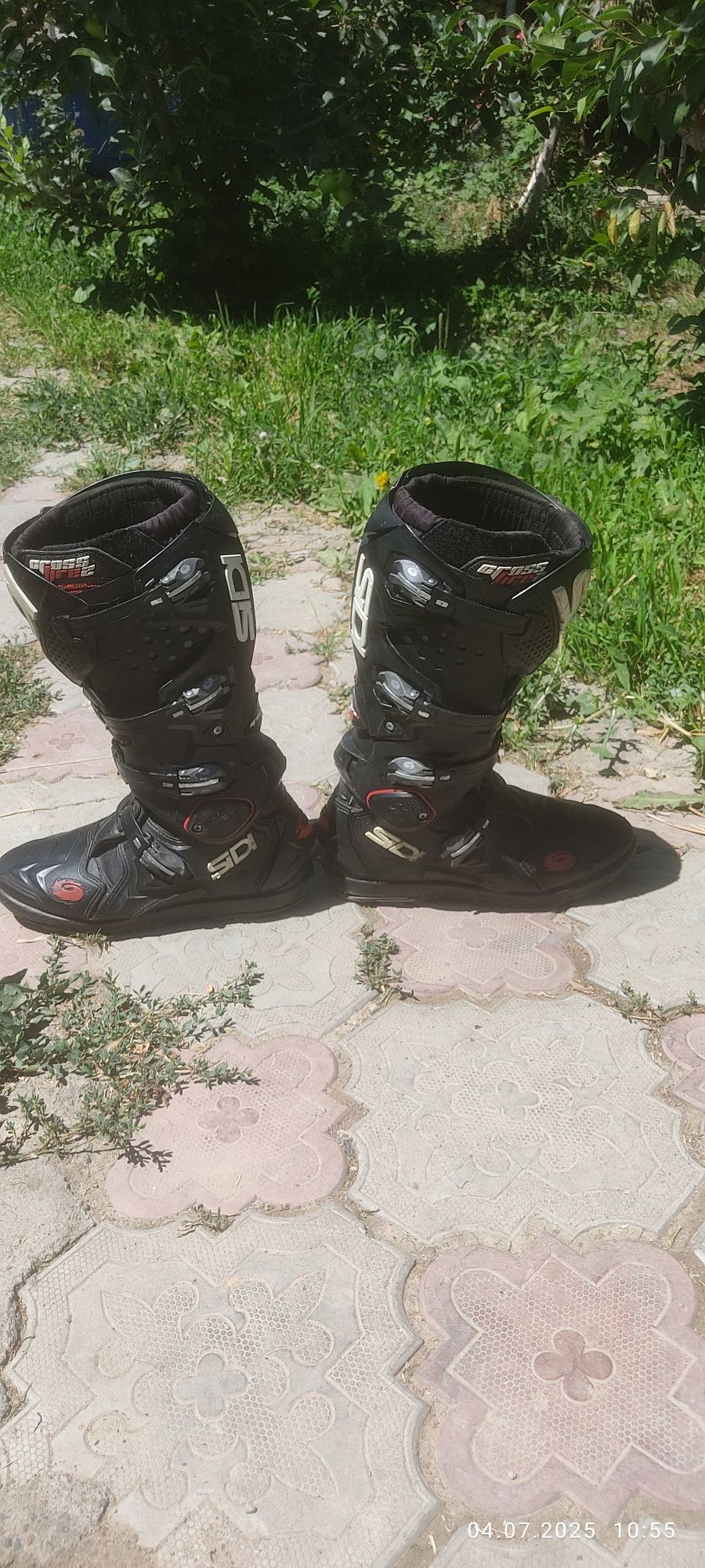 Продам мотоботы оригинал