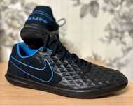 Футзалки Nike