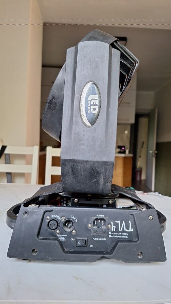 Вращающаяся голова заливного света Led Moving Head 108 светодиодов.