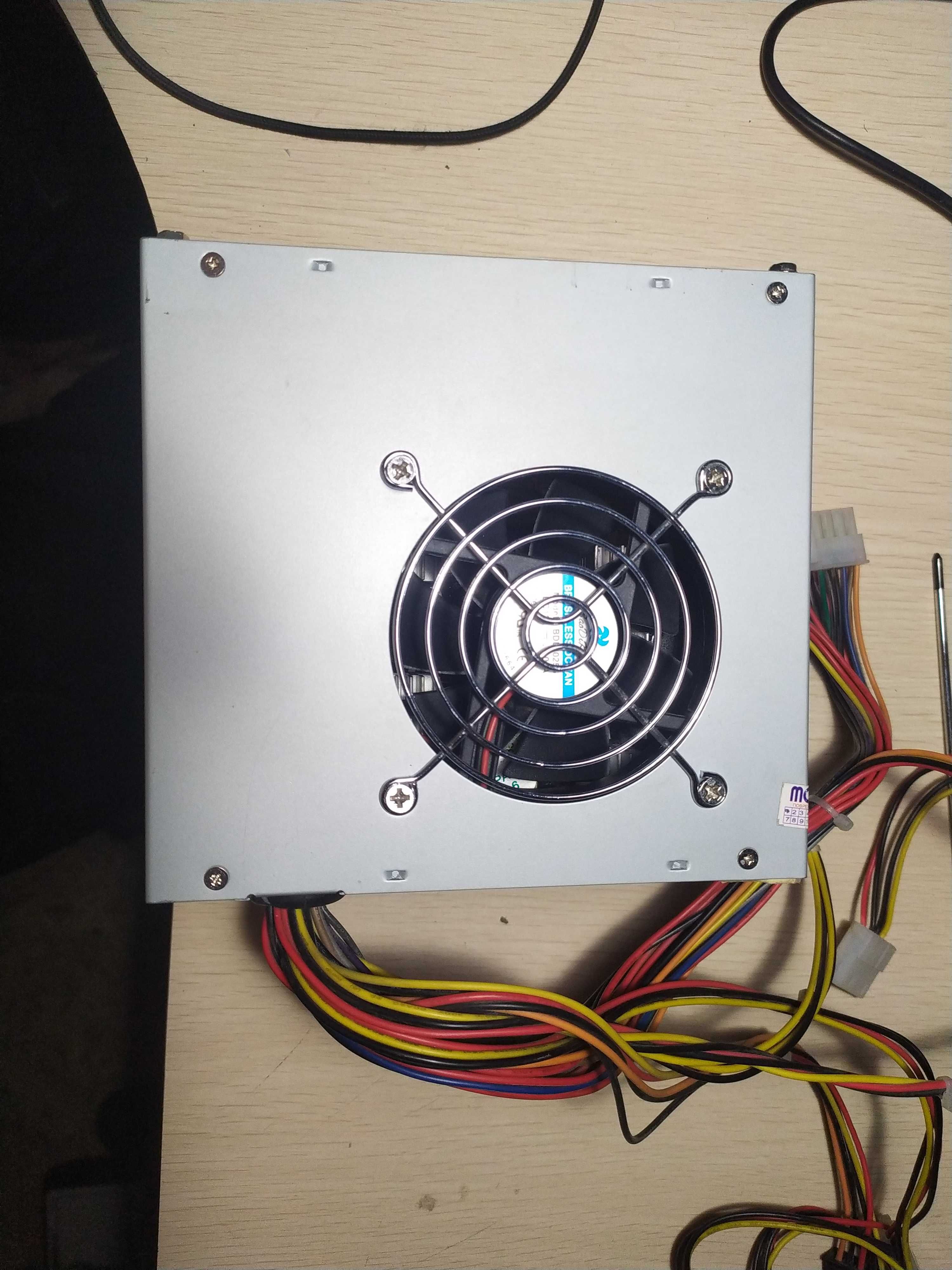 Блок питания на 450 W