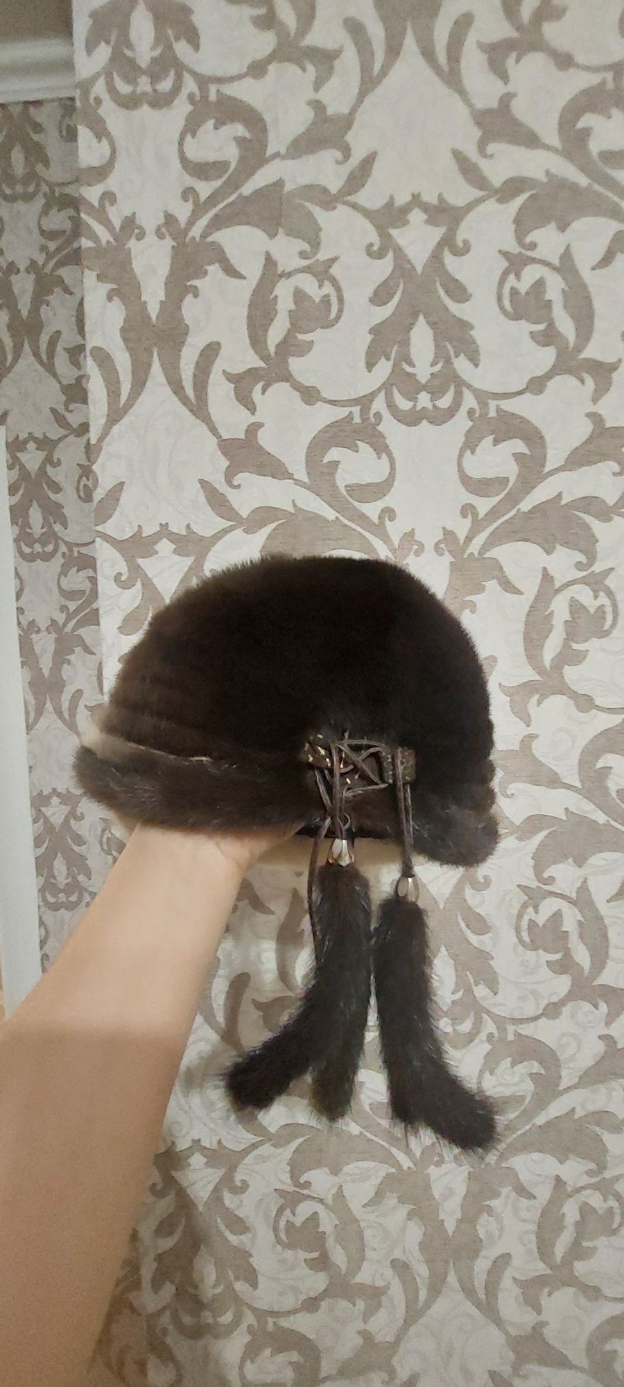 Норковая шапка,молодежная