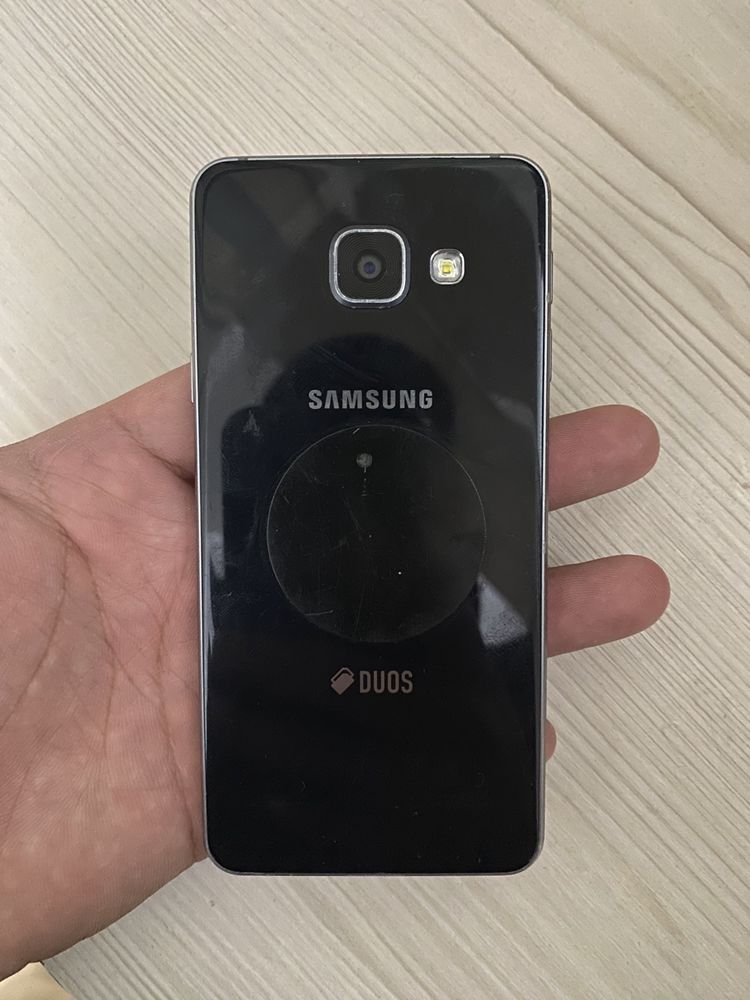 Telefon Samsung A3