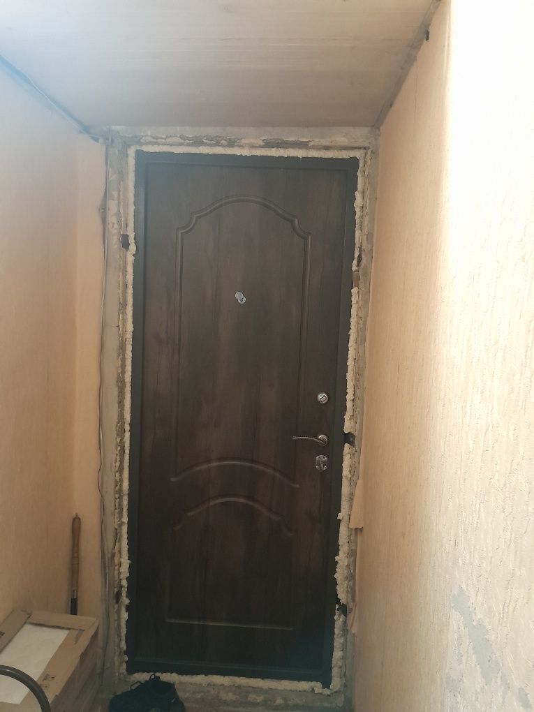 Продам квартиру в мкр.Строитель