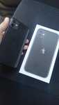 iPhone 11 телефон