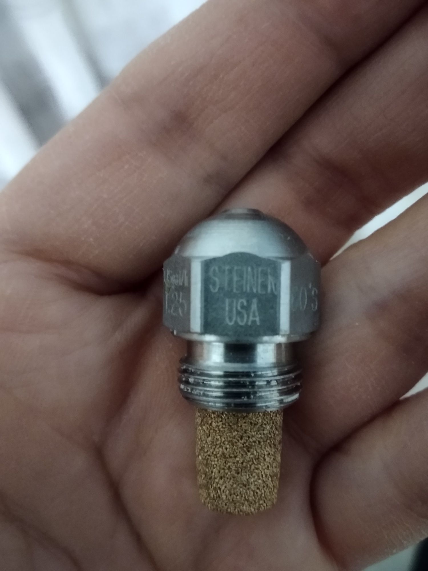 Продам американскую форсунку фирмы  Steinen.