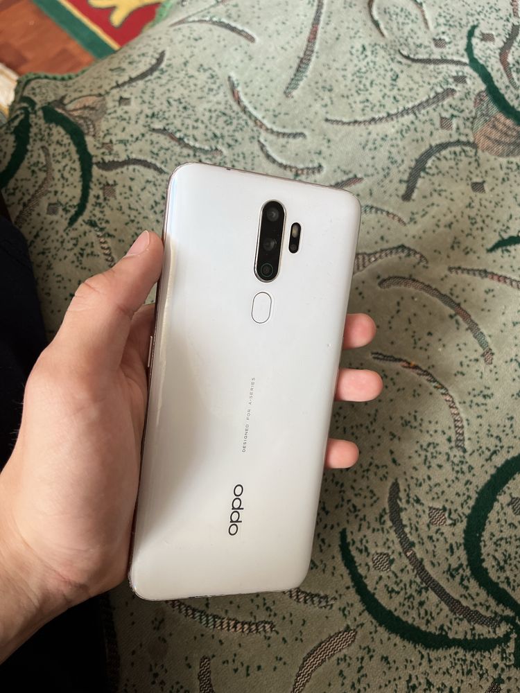 Продам оппо а5 2020
