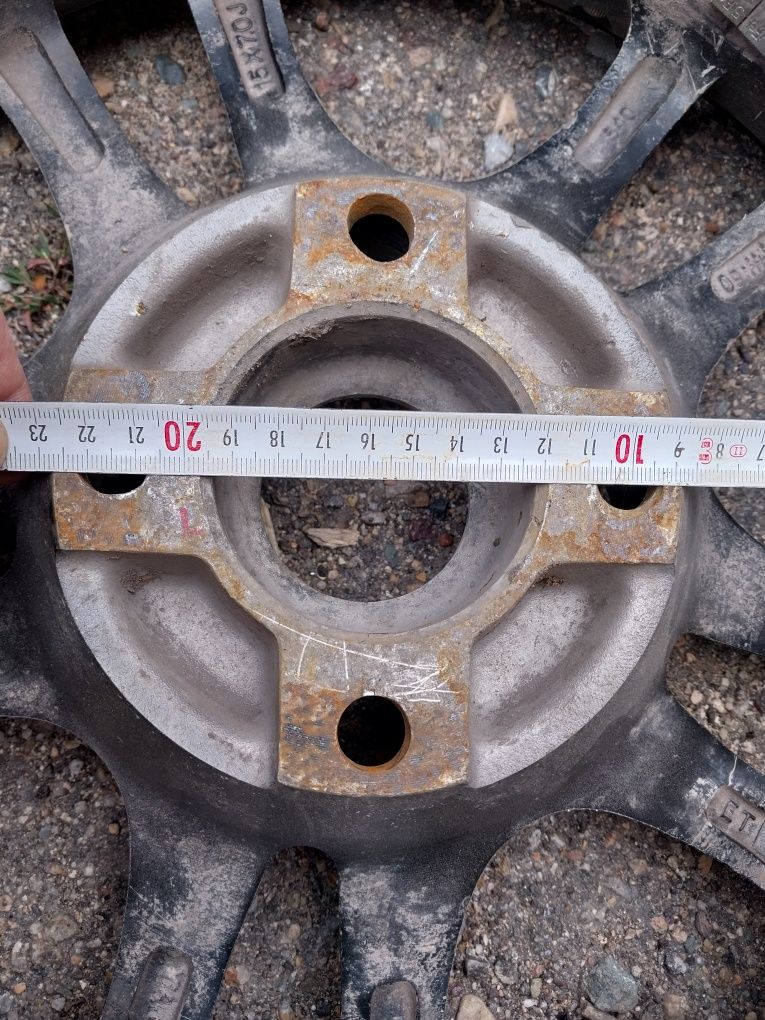 Диски R15. На Nissan almera. 4×114.3
