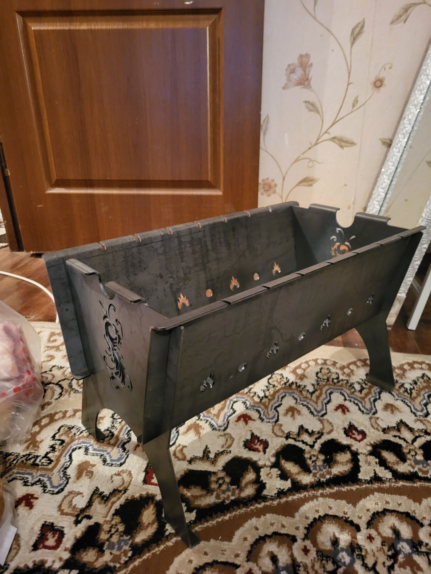 Мангал новый  продам
