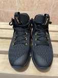 Продам кросовки Lebron Witness5 (43размер)