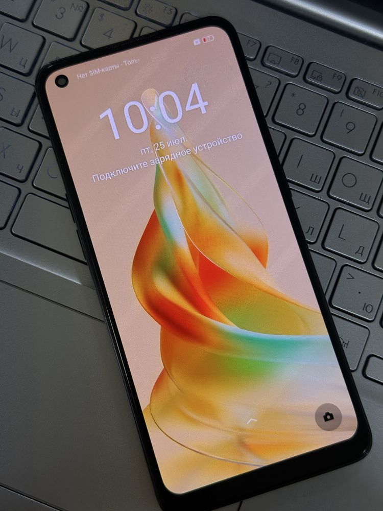 OPPO Reno 8 T.