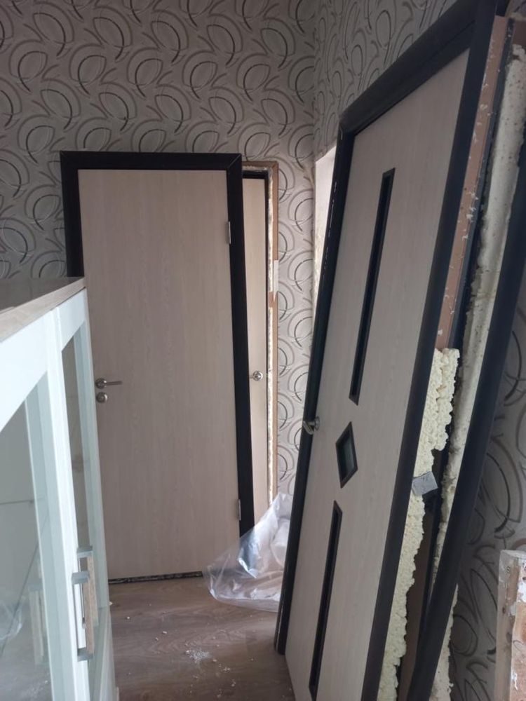 Межкомнатные двери продаю