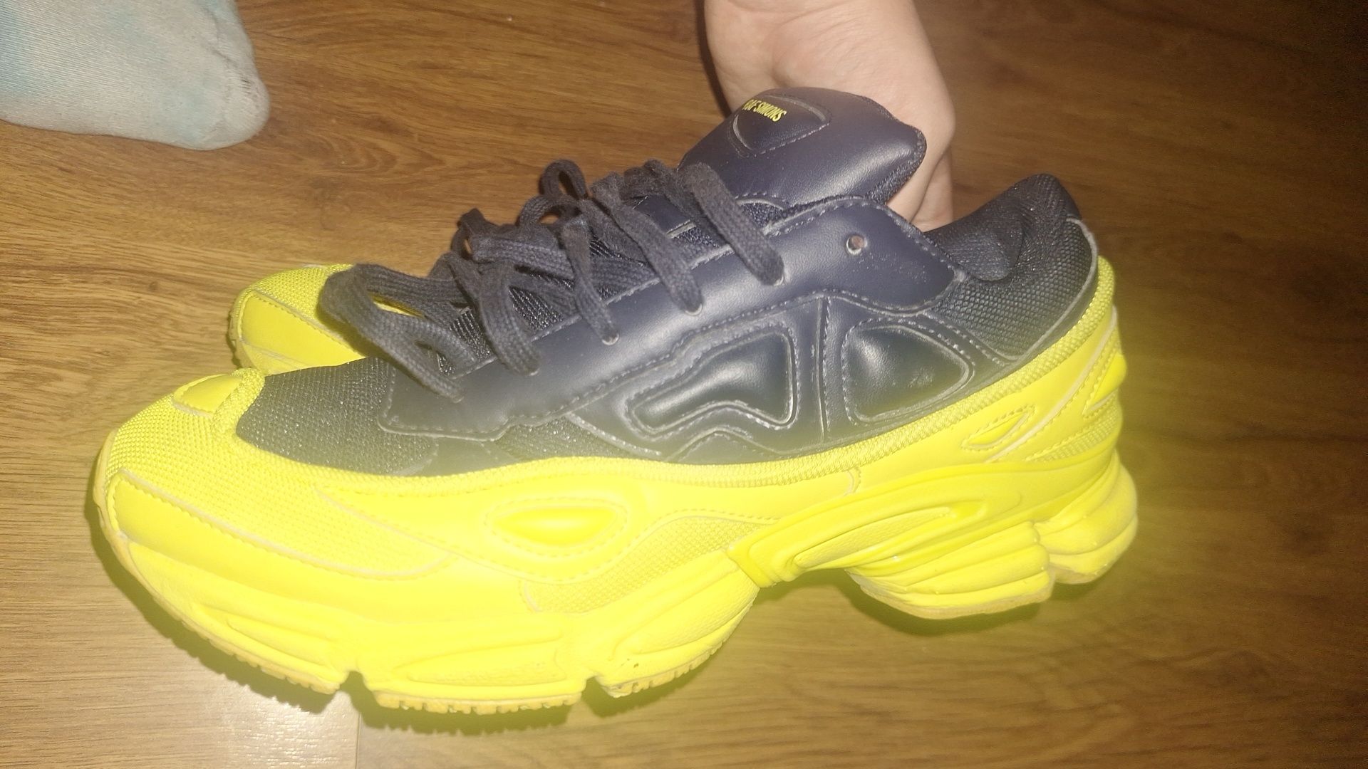 Adidas Raf simons ozweego 2 bright yellow
