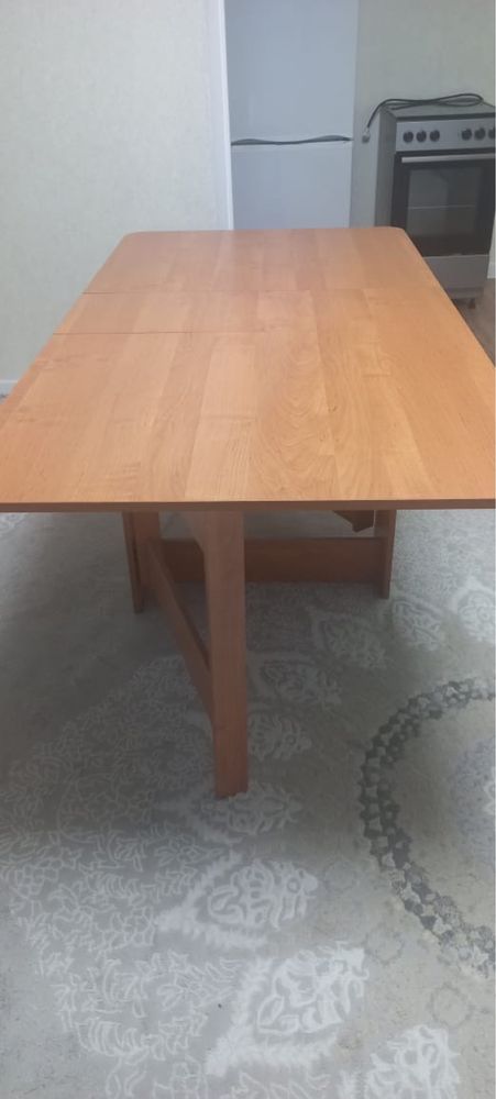 Продам раздвижной стол
