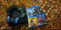 Игровая приставка Sony Playstation 4