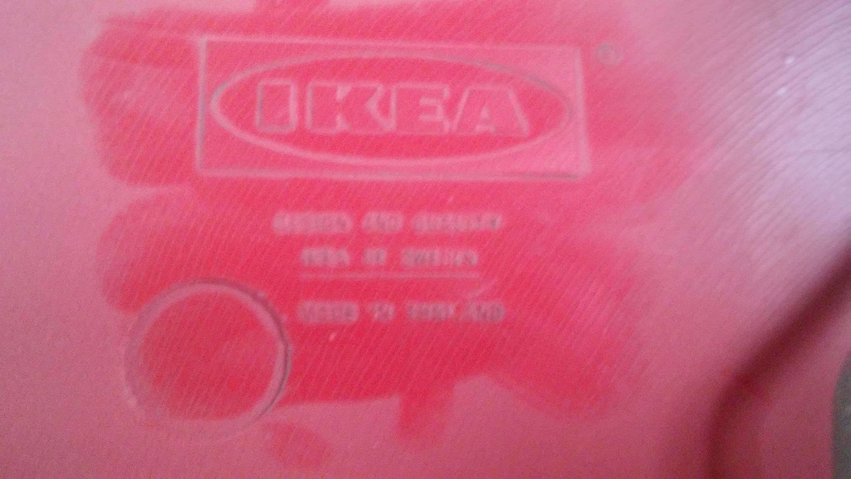 Продам маленький складной столик  IKEA б/у. Обмен .Цена окончательная