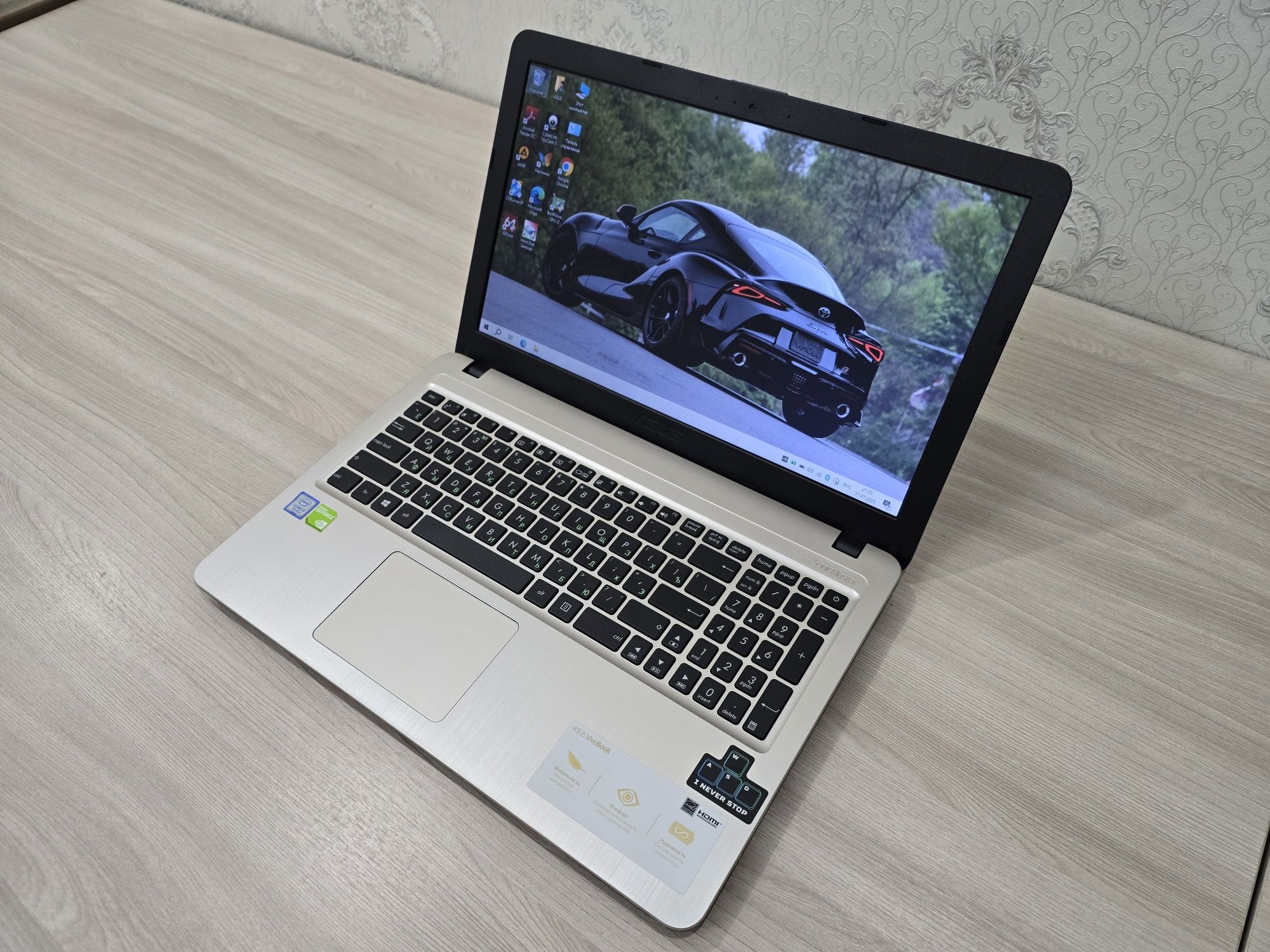 ASUS, Core i3, Ram 12Gb, SSD 480Gb, NVIDIA 2Gb