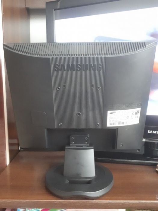 Жк монитор Samsung