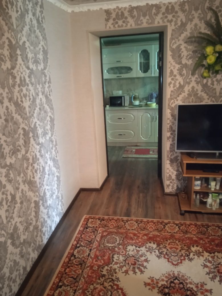 Продам дом 3х ком.по центральной улице в соц городе.