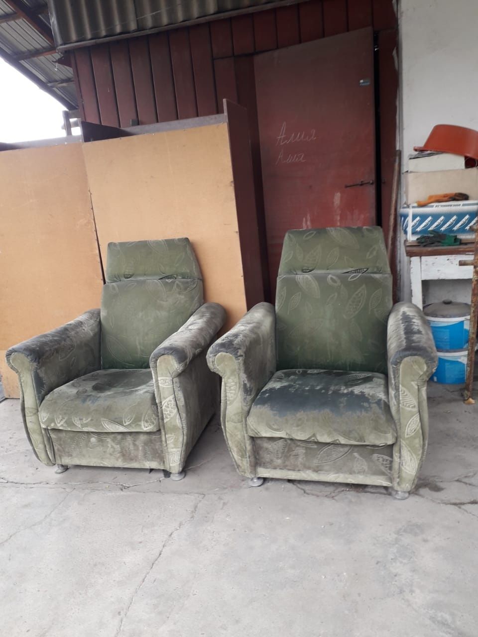 Продам б/у мебель