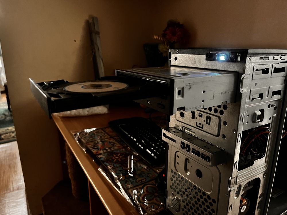 Пк hp pro intel core i3 2100 курьером не принимается