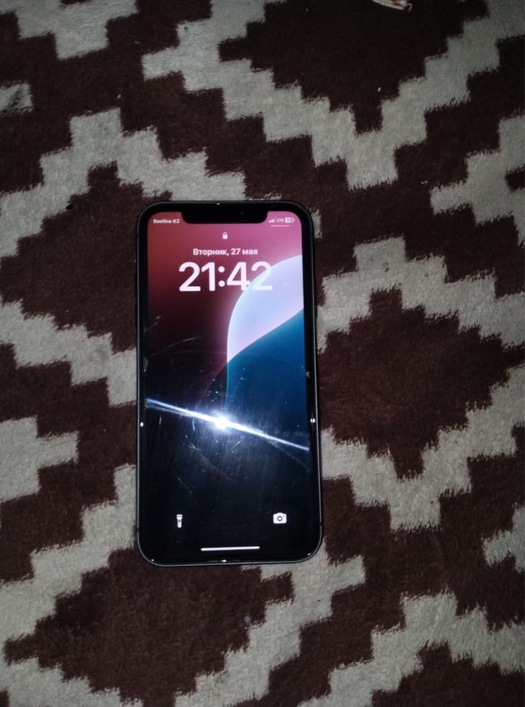 Продам iPhone 11