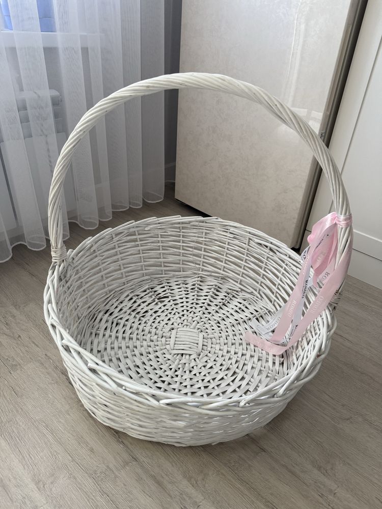 Продается 2 корзины
