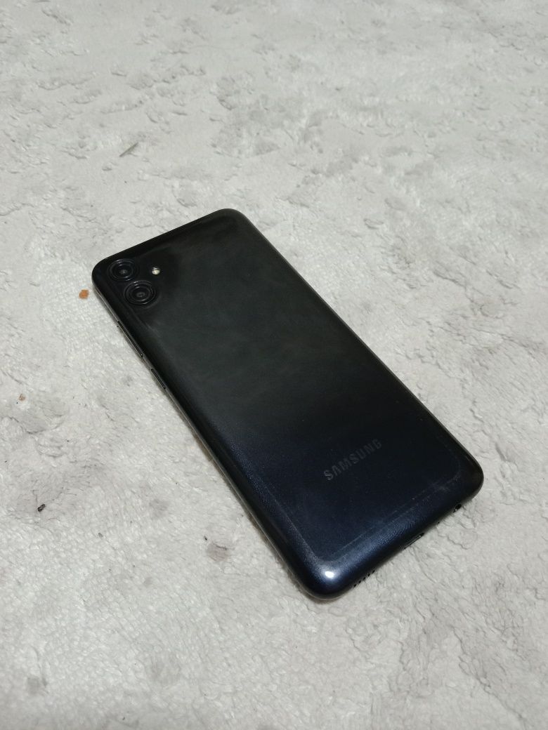 Samsung а04е смартфон