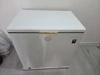 ПРОДАМ Морозильник DAUSCHER DCF-210RETRO-W 210 л белый