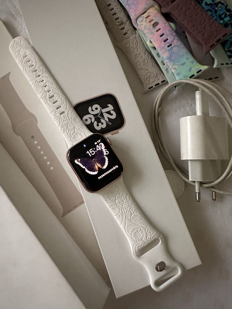 Apple Watch SE 44 mm