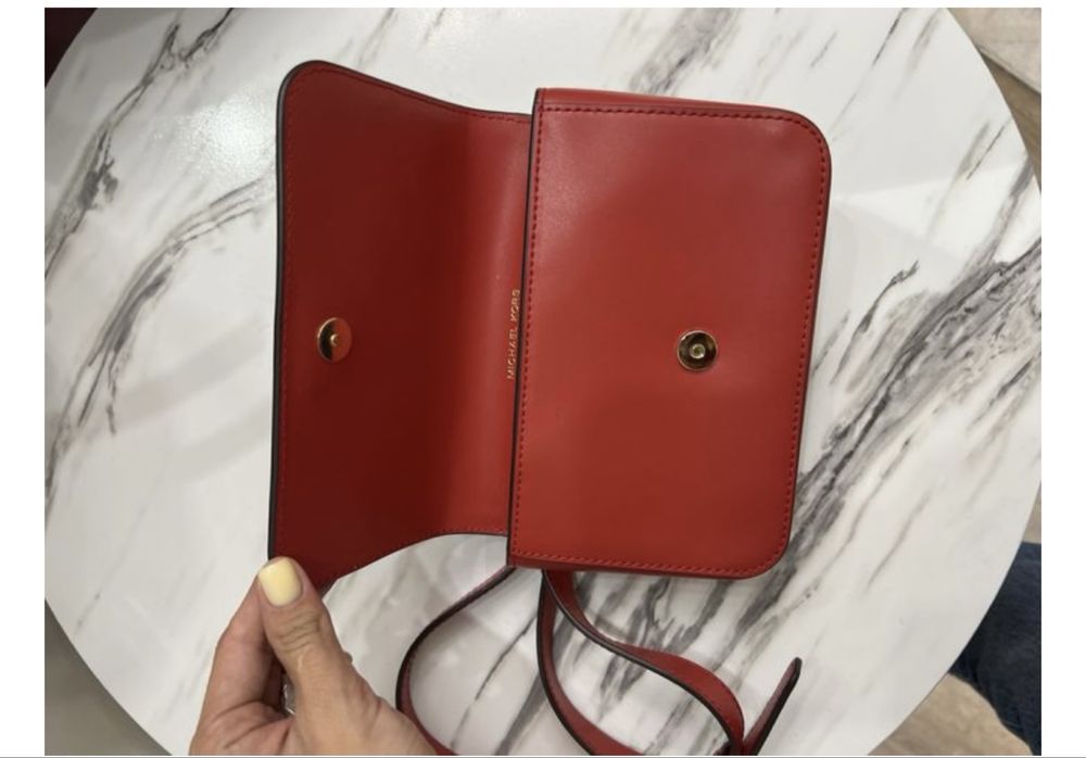 Сумочки новые  Mango Zara Michael Kors