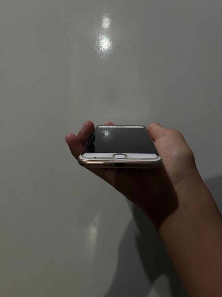 iPhone 8 идеальный