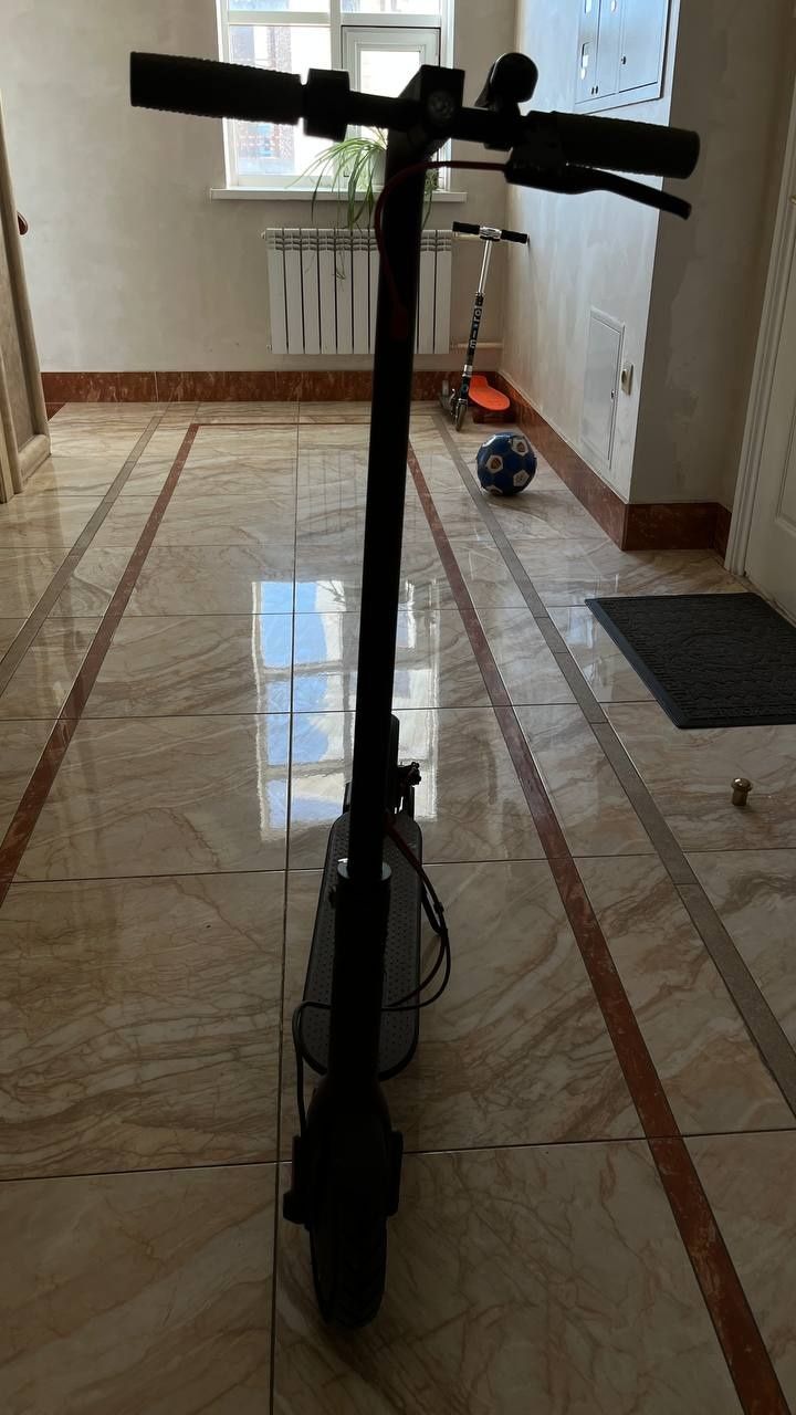 Электросамокат Xiaomi