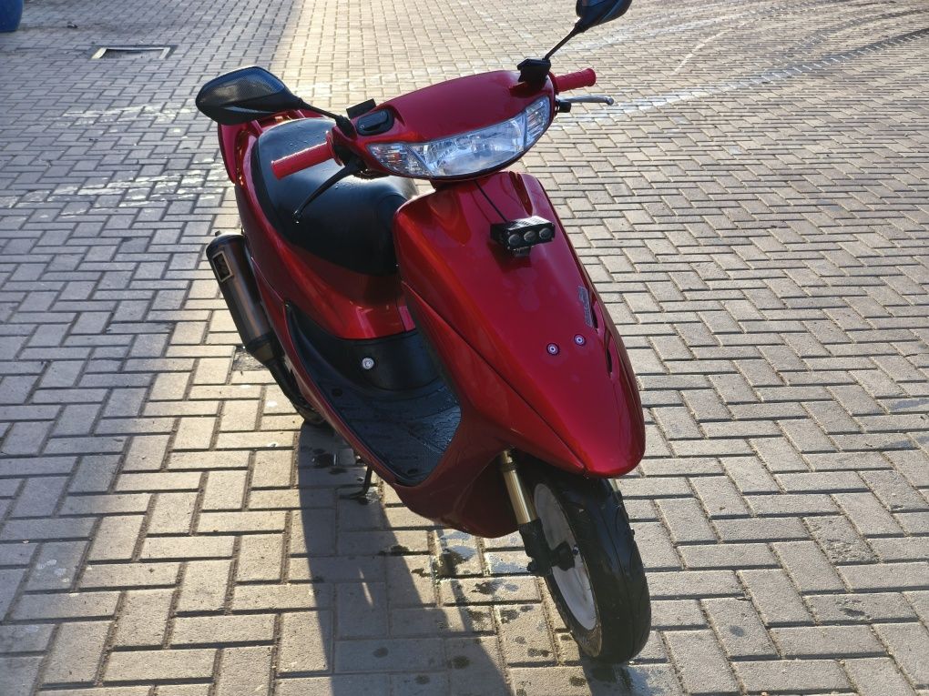 Honda Dio 35 ZX.