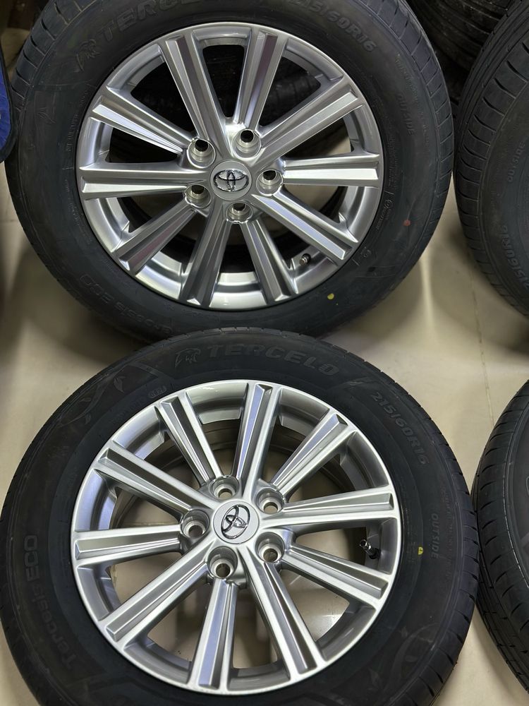 Камрики Новый комплект 215 60 R16  лето