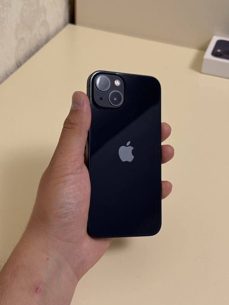 Продам Iphone 13 256 gb