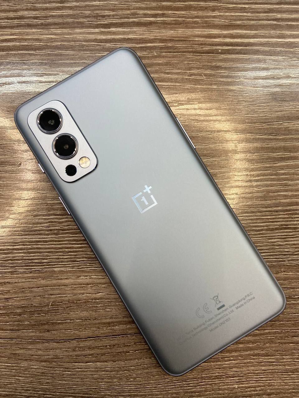One Plus Nord 2 5G
