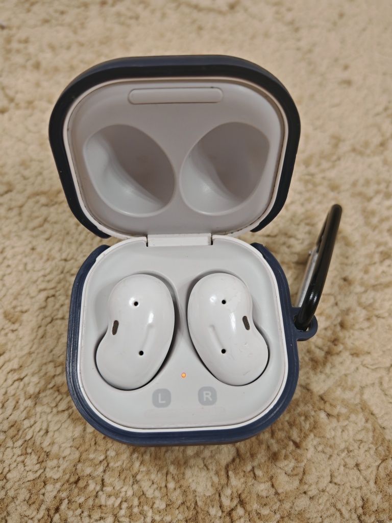 Наушники Samsung Galaxy Buds Life, оригинал.
