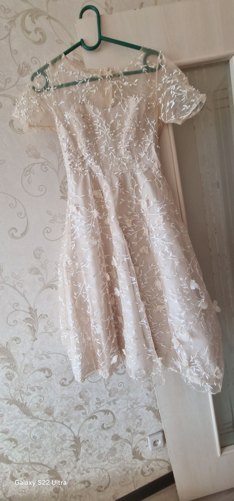Продам платье 46р