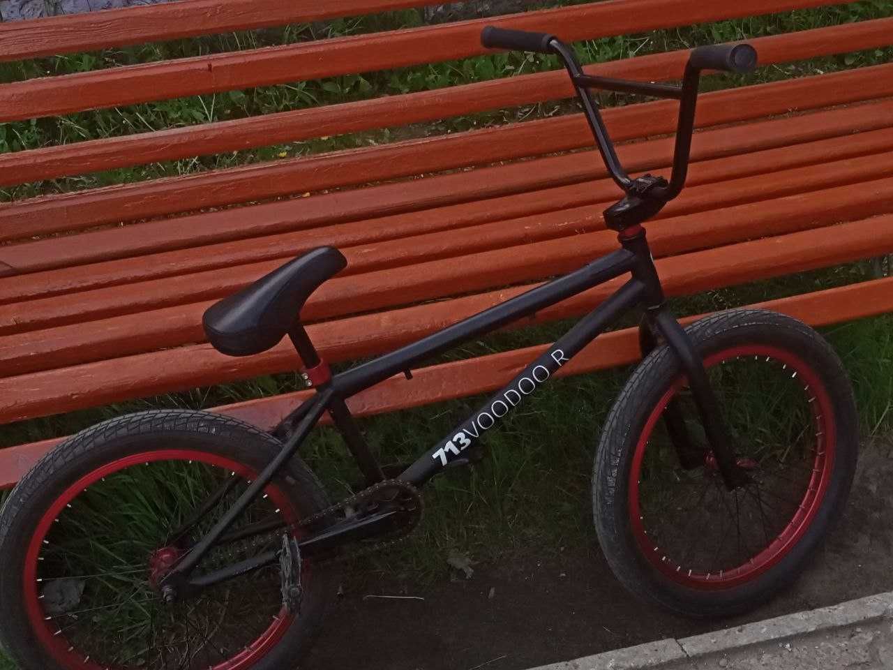 BMX VOODOO R/красный