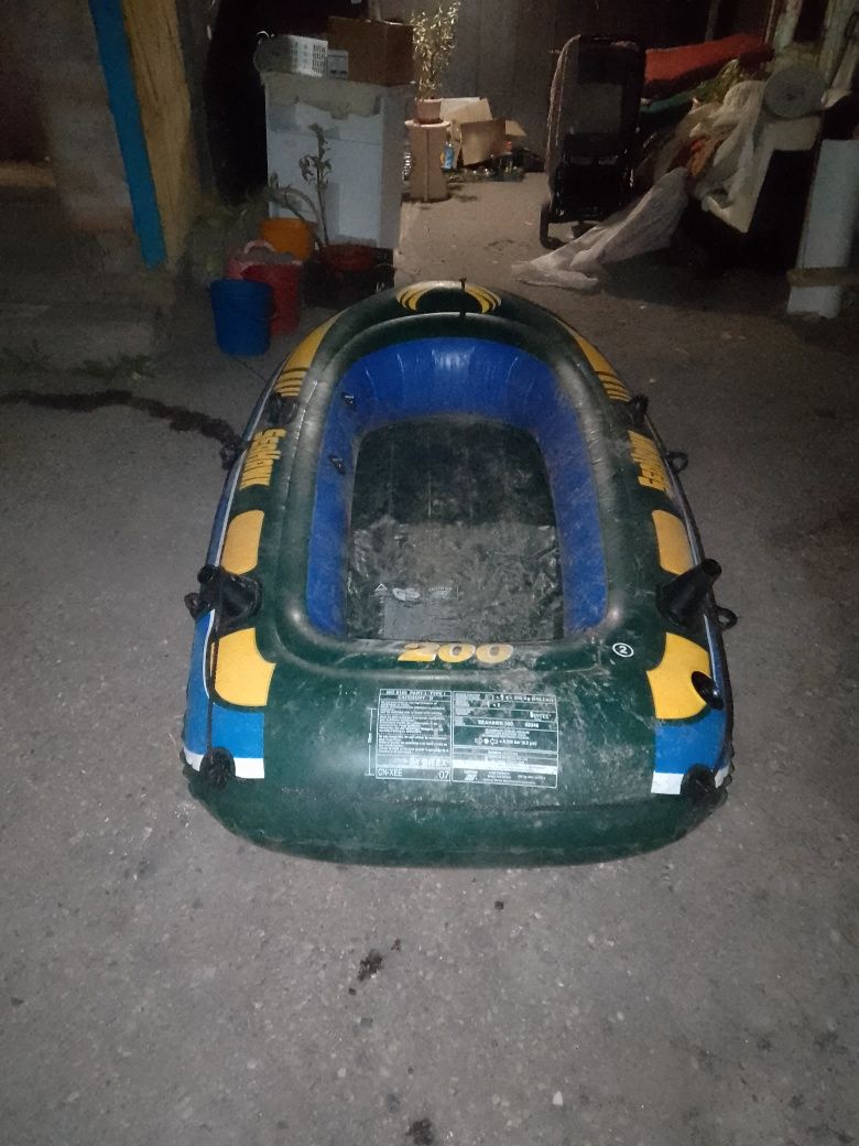 Продам лодку ПВХ
