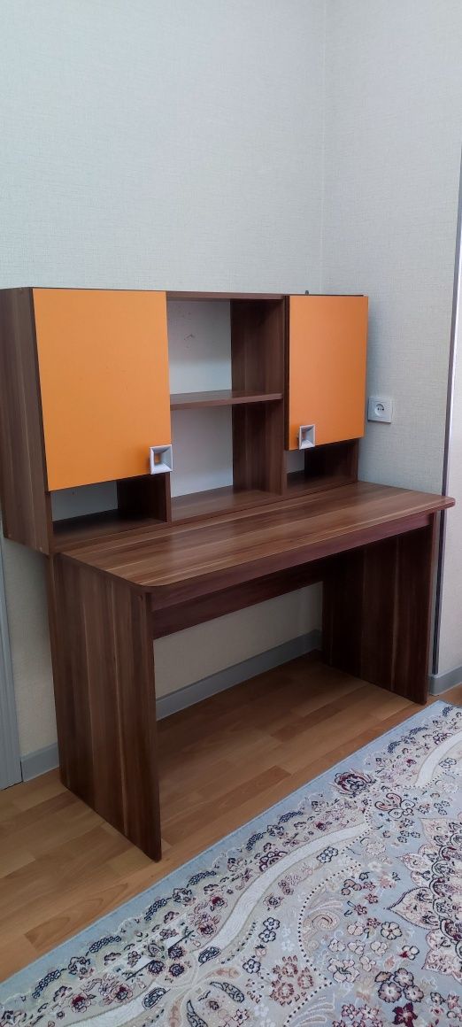 Комплект мебели для детской